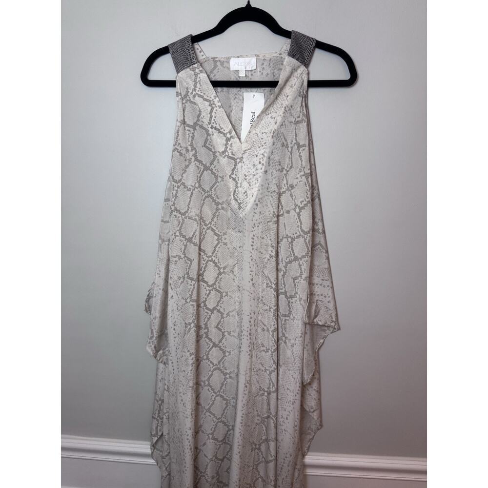 Alexis Long Sleeveless Snakeskin Printed Maxi Dress With Cape XS Flowy EUC